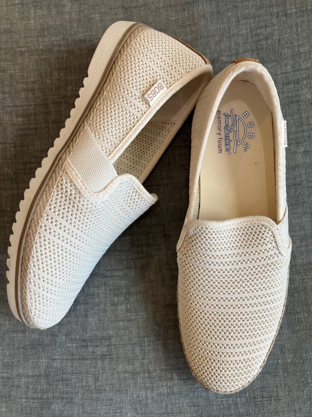 BOBS Skechers Womens 8 Cream Knit Slip On Shoes Memory Foam Espadrille Loafers